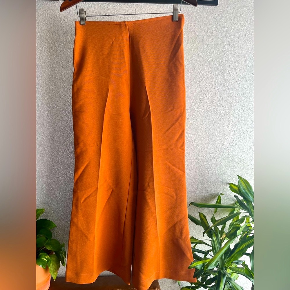 URBAN OUTFITTERS CARAMEL COLORED FLARE PANTS - NEW WITHOUT TAGS